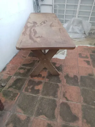 Mesa madeira maciça