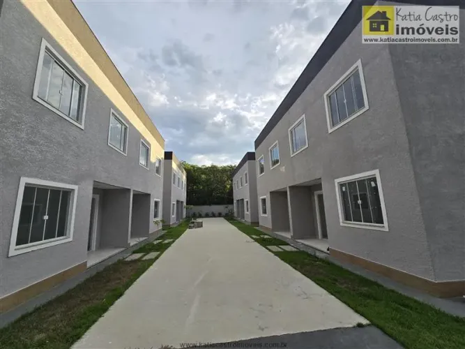 Casas em Condomínio para venda em Niteroi no bairro Itaipu