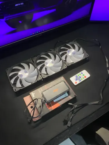 KIT ARGB PARA PC ? CONTROLADORA + 3 FANS