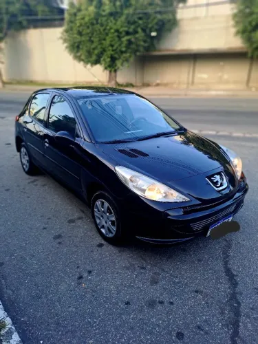Peugeot 207 Active 1.4 Flex 8V 5P 2014