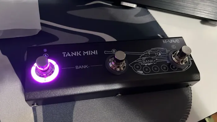 Pedaleira Tank Mini 