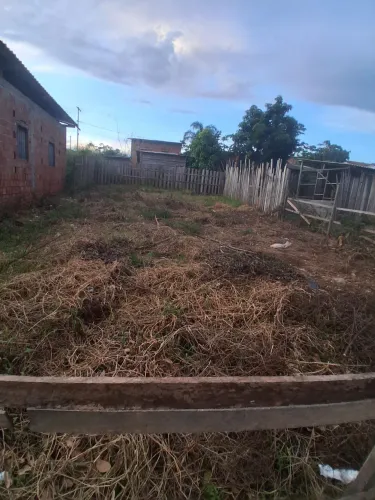 Vendo este terreno ,medindo 10×20