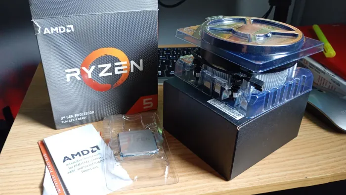 Ryzen 5 3600 + RAM ddr4 8gb
