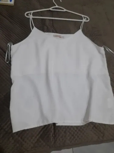 Vendo ou troco roupas em excelente estado de uso