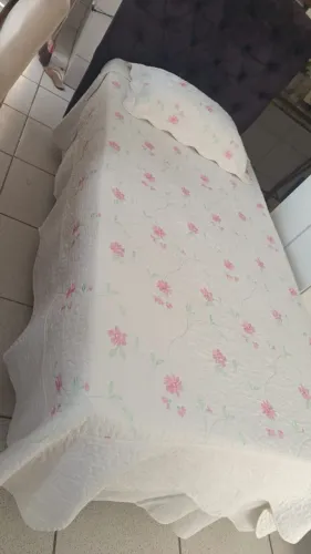 Cama de solteiro box com colchão 