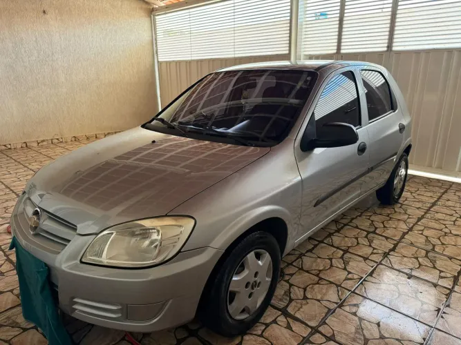 Chevrolet Celta Spirit/ LT 1.0 MPFI 8V Flexp. 5P 2011
