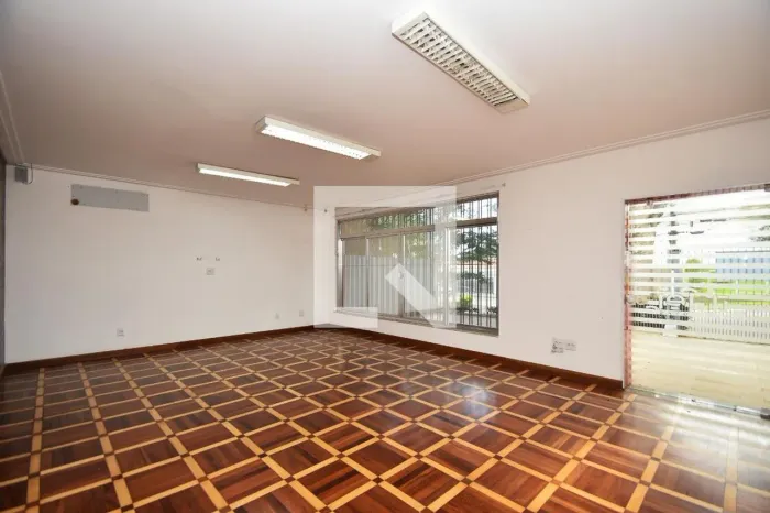Casa à Venda - Alto de Pinheiros, 3 Quartos, 450 m2