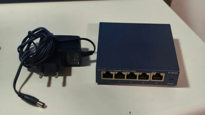 Switch Gigabit TP-Link TL-SG105