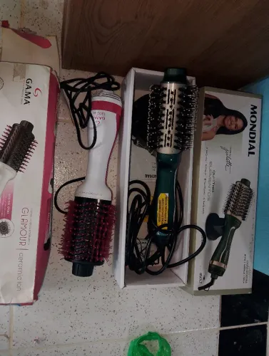 Vendo escova de cabelos 