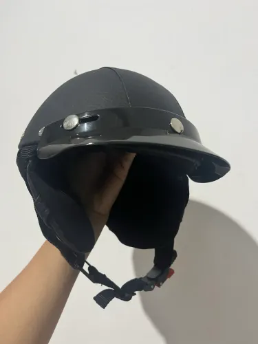 Capacete coquinho novo nunca foi usado