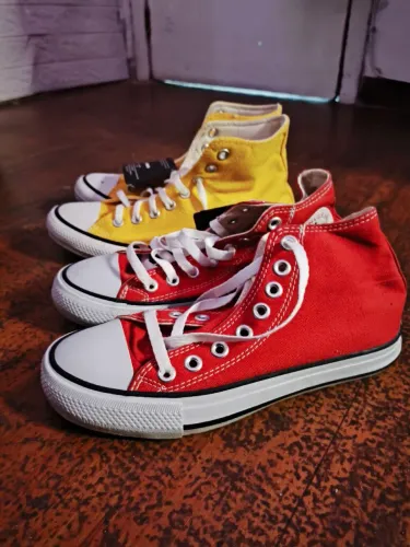 (NOVO) Tênis Allstar converse Chuck Taylor cano alto 38
