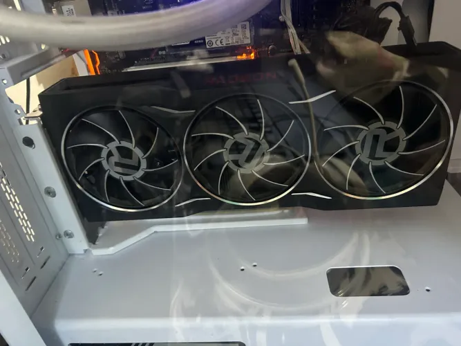 Vendo rx 6750xt 12gb