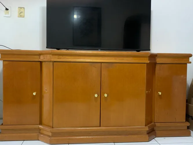 Buffet de Madeira Para Retirar Urgente