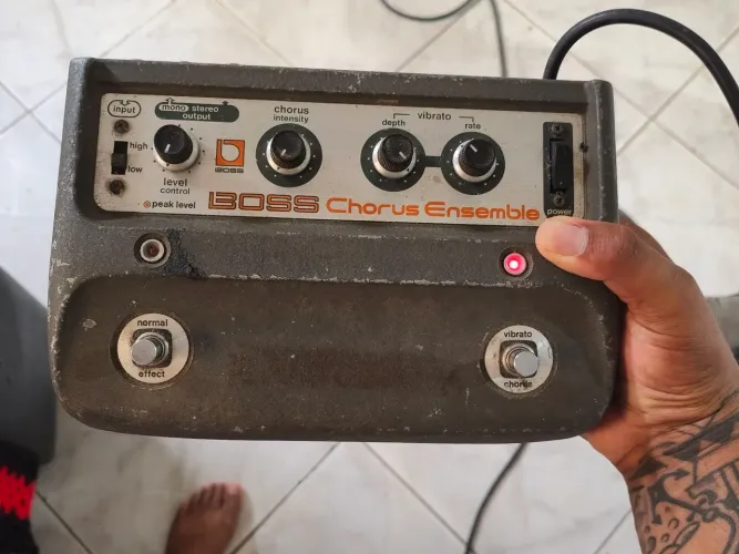 Boss CE-1 Chorus Ensemble