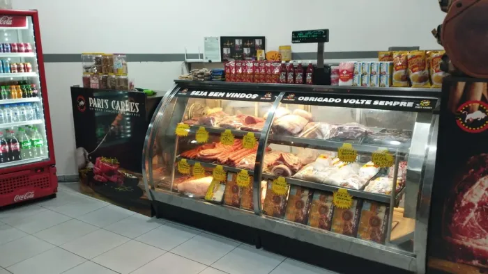 Vendo açougue com estrutura para espetaria