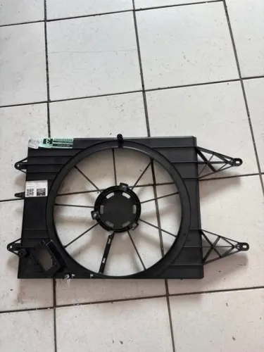 Defletor Da Ventoinha C/ar Gol Saveiro Voyage G5 G6 G7