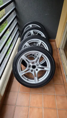 Rodas Porsche Originais Cayman Boxster Aro 18 com pneus Neova