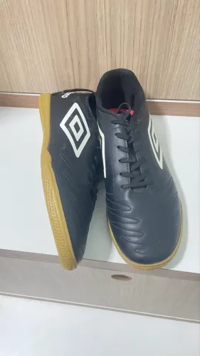 Tênis de futebol