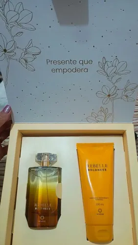 Kit perfume e hidratante Rebelde Boldness (Hinode)