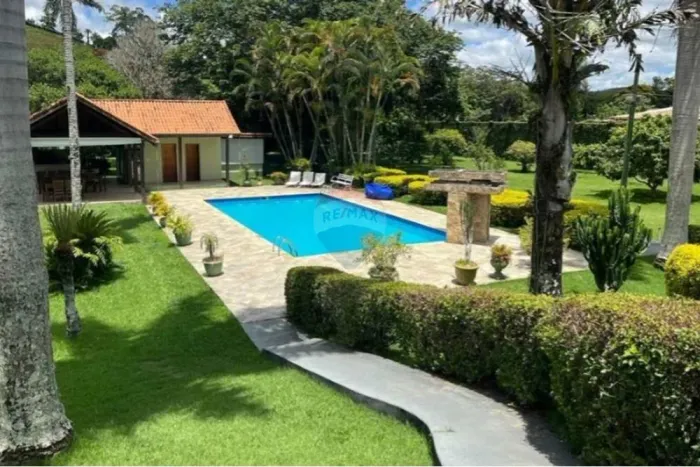 Chácara à venda com 6000 m² em Guararema