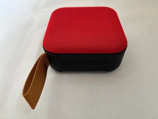 Caixa de som para ser feliz ouvindo música USB C Boa e barata