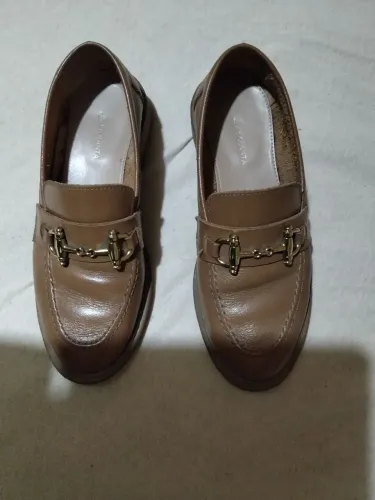 Sapato feminino violanta tamanho 35