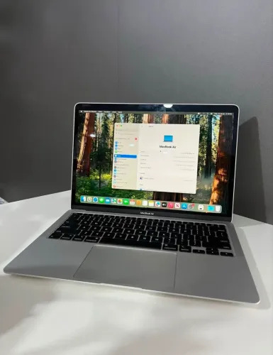 Macbook