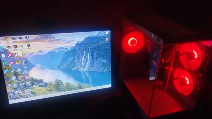 Computador completão, rápido e potênte...