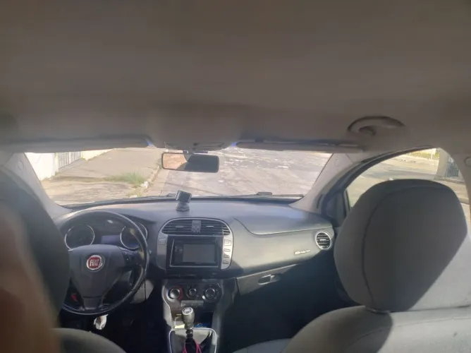 Fiat Bravo Essence 1.8 Flex 16V 5P 2012