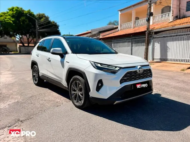 Toyota RAV4 2.5 S Connect 4X4 Hybrid Aut. 2024
