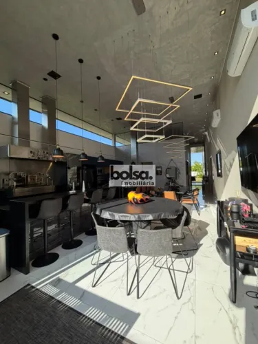 CASA EM CONDOMINÍO para venda com 290 m² e 3 quartos em Residencial Lago Sul, Bauru - SP