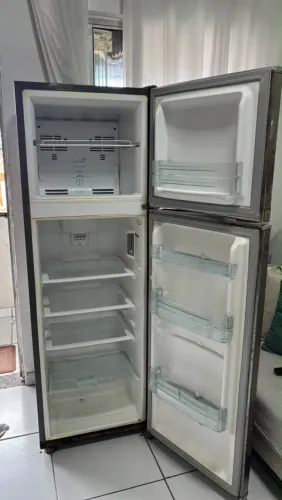 Geladeira frost free