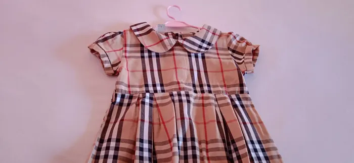 Vestidos infantis Xadrez Novos