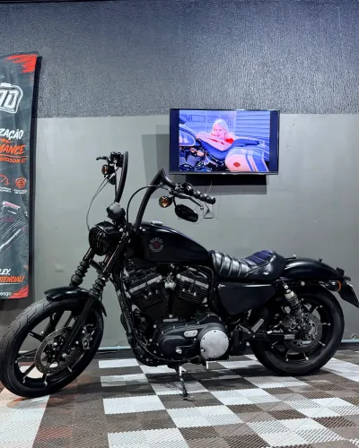 Harley Davidson Sportster Iron 883 - 2019