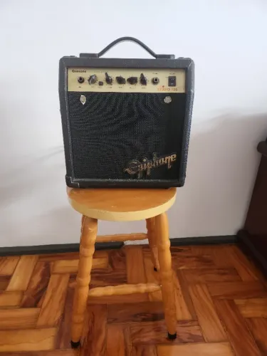 Amplificado Epiphone Studio 105 Preto 120