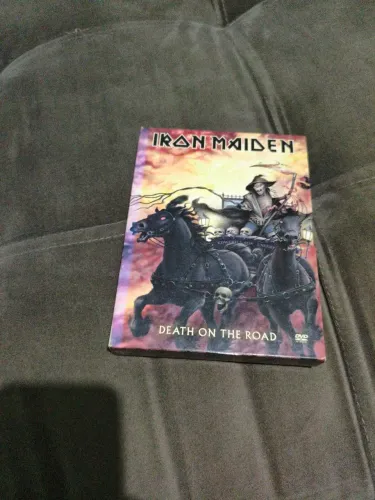 Iron Maiden - Death on the Road (DVD Triplo)