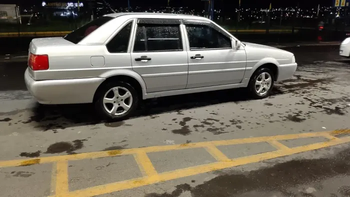 Volkswagen Santana 2.0 MI 2P E 4P 2005