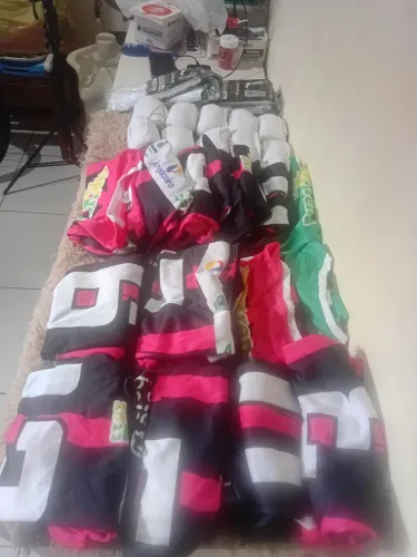 Material de time, 15 conjunto e 15 meiao 
