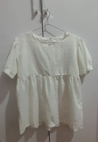 Blusa / Bata branca tam M/G