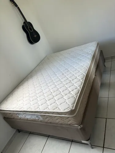 Cama box ortobom airtech 1,38 molas ensacadas 