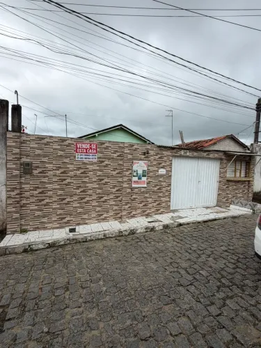 Vende-se casa em limoeiro Pernambuco OPORTUNIDADE