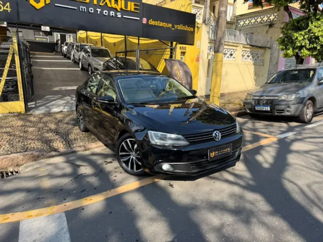 Volkswagen Jetta Comfortline 2.0 T.flex 8V 4P Tipt. 2014