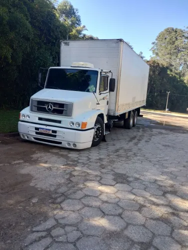 Vendo 1620 ano 2001 