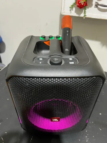 Jbl party box encare 1 microfone