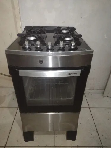 Fogão Mueller 4 bocas todo de vidro e inox semi-novo pra hj temos entrega não e elétrico