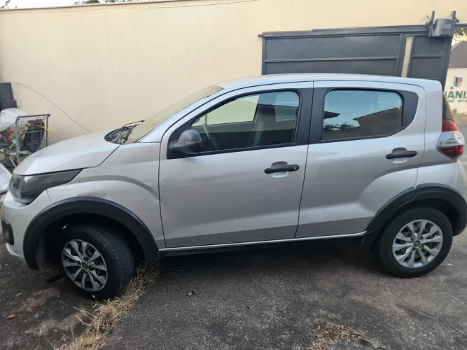 Fiat Mobi Like 1.0 Fire Flex 5P. 2022