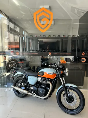 Triumph Bonneville T100