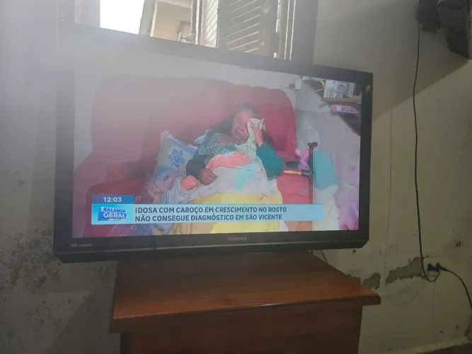 Tv toshiba 40 polegadas não é smart
