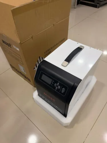 Gerador must a bateria 1000w com placa solar