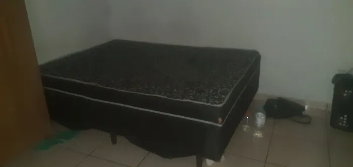 VENDA DE CAMA BOX (SEMI-NOVA)